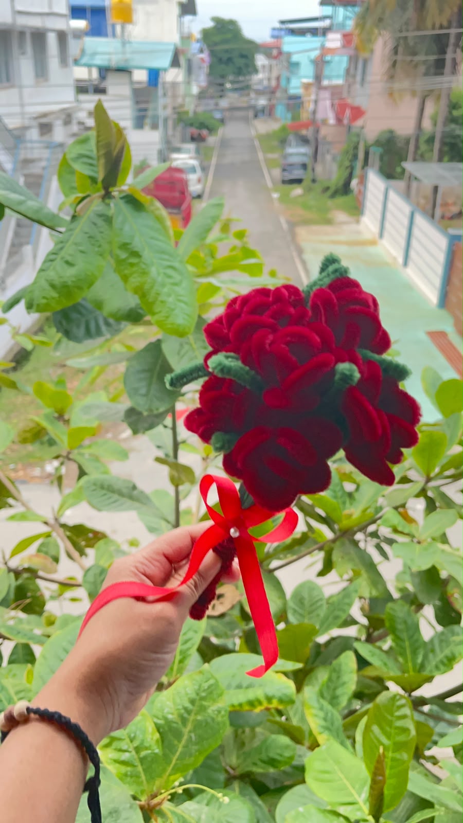 Handmade Velvet Rose Stem Bouquet (6-Rose Bunch)